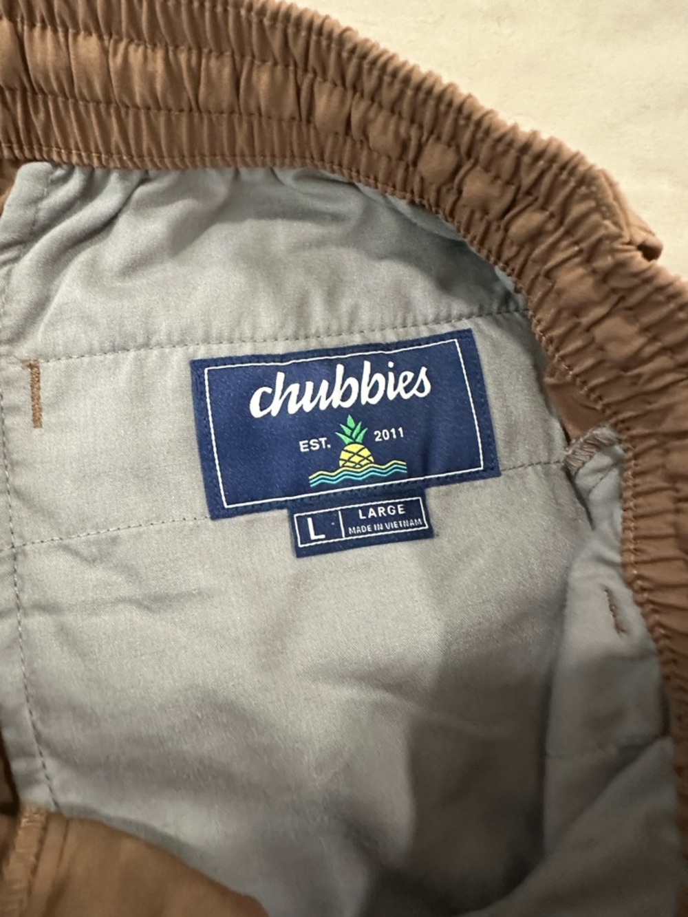 chubbies Everywhere Brown Hybrid Shorts with Navy Drawstring - Picture 3 of 9